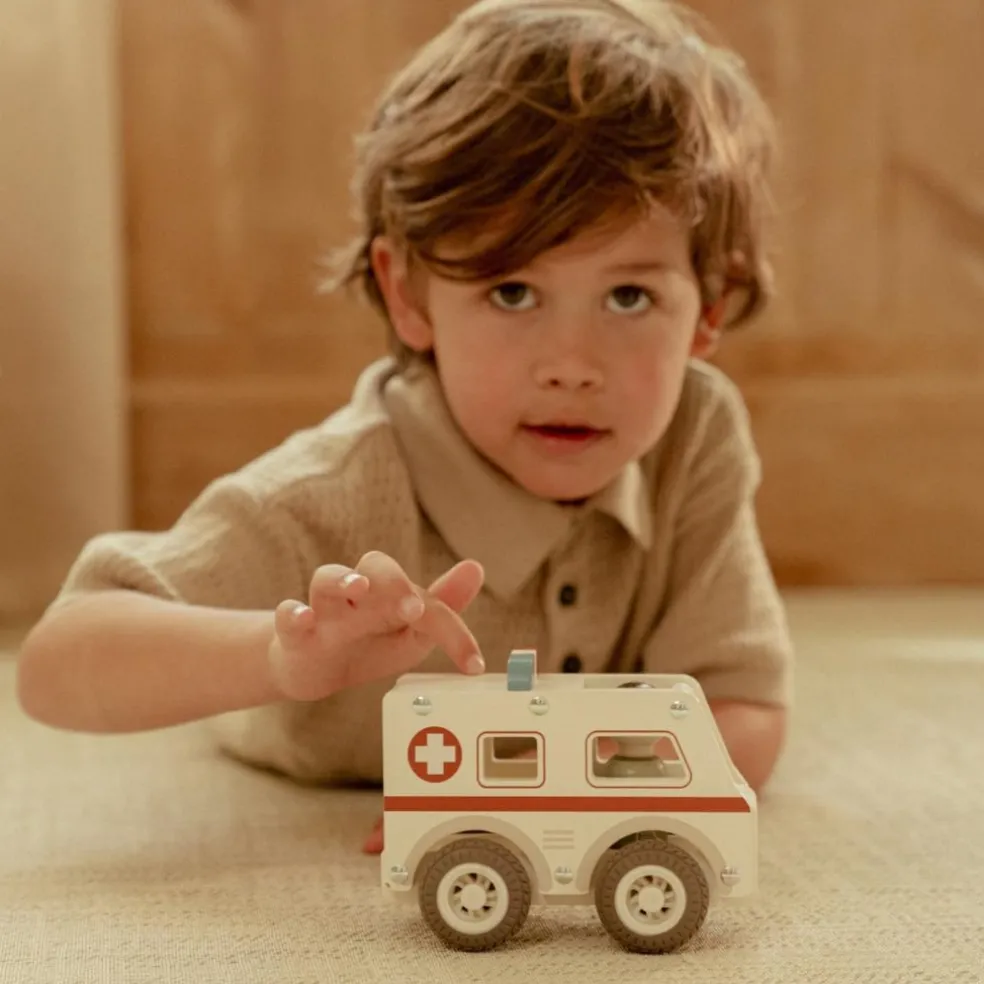 Ambulance en bois
