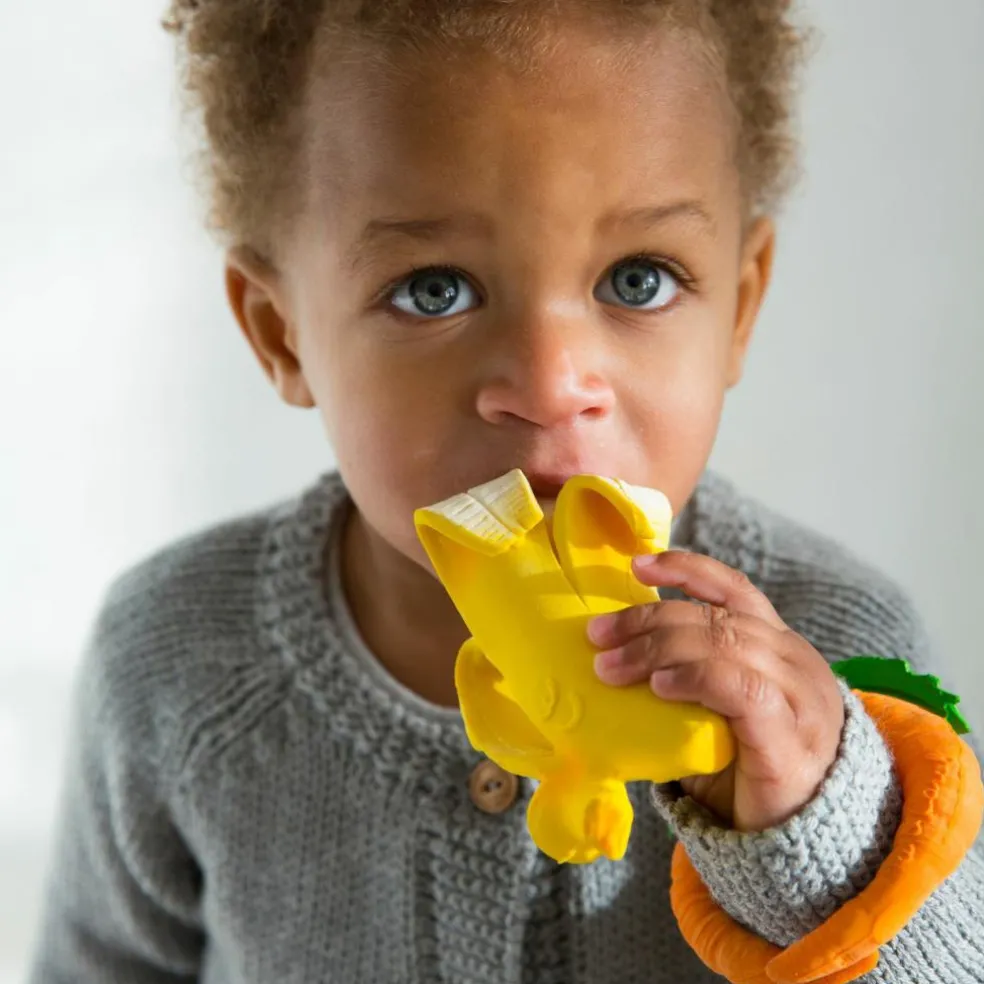 Ana la banane de dentition latex d'hévéa