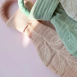 Anneau de dentition Leaf Rose