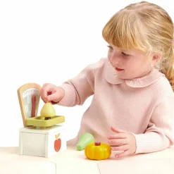 Balance en bois Jour du marché