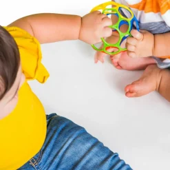 Balle hochet souple multicolore