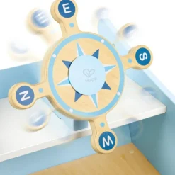 Bateau à bascule en bois