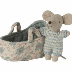 Bébé souris dans la nacelle Bleu