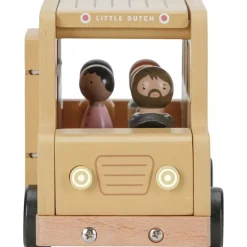 Bus scolaire avec figurines