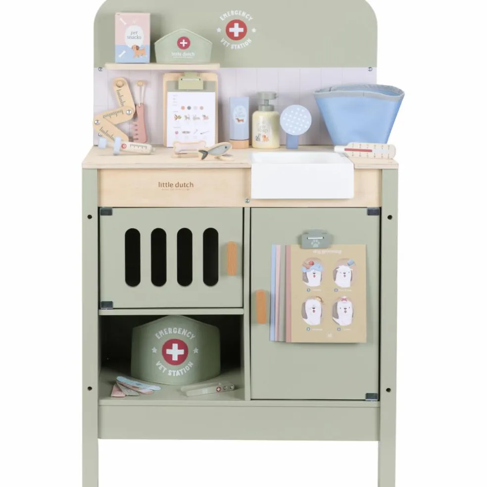 Cabinet de vétérinaire en bois FSC