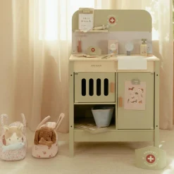 Cabinet de vétérinaire en bois FSC