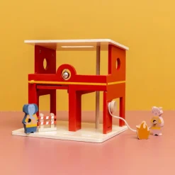 Caserne de pompiers en bois All animals