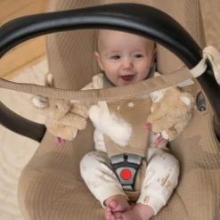 Chaîne d'activités pour poussette Baby Bunny