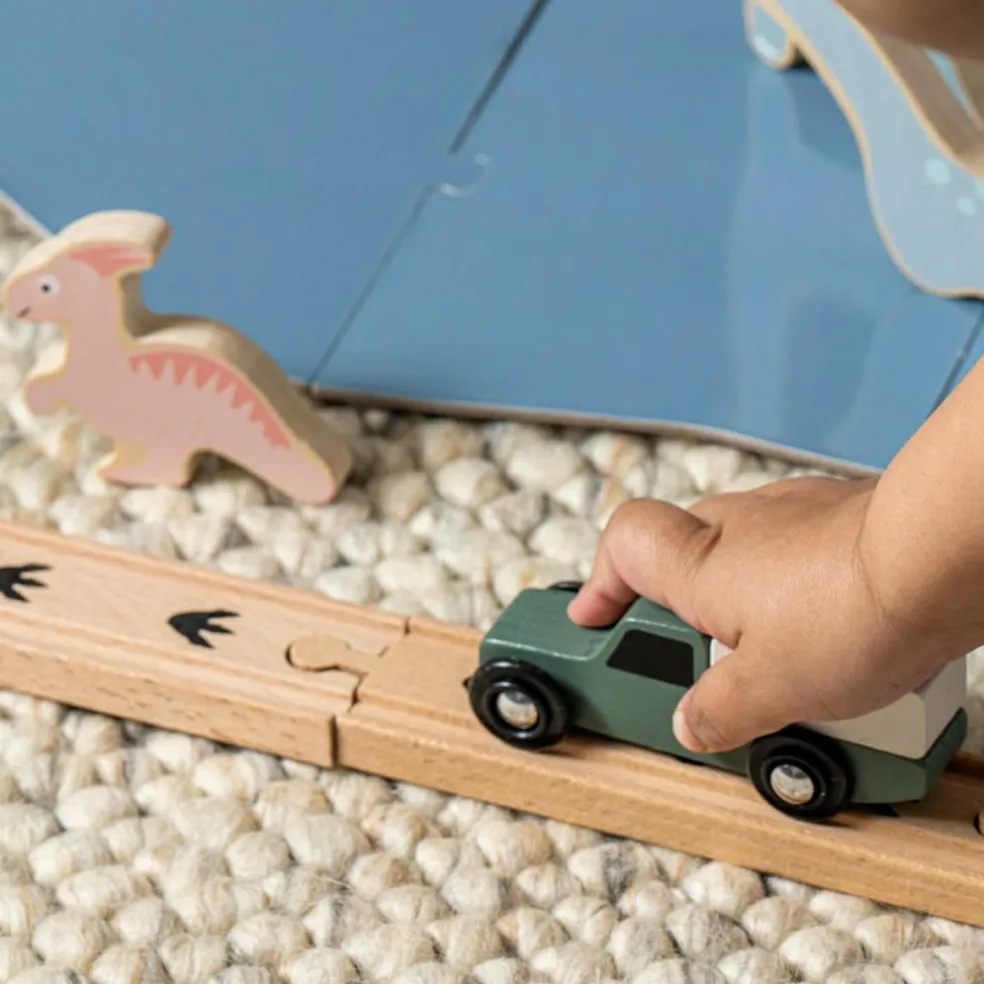 Circuit voiture en bois Dino