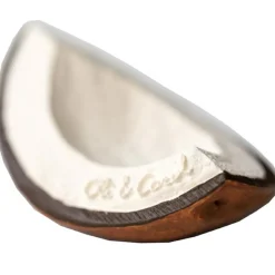 Coco la noix de coco en latex d'hévéa