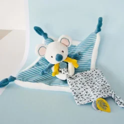 Coffret doudou plat Yoca le koala (25 cm)