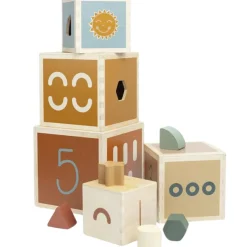 Cubes empilables en bois