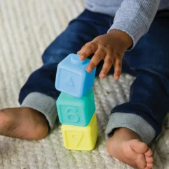 Cubes soft à empiler