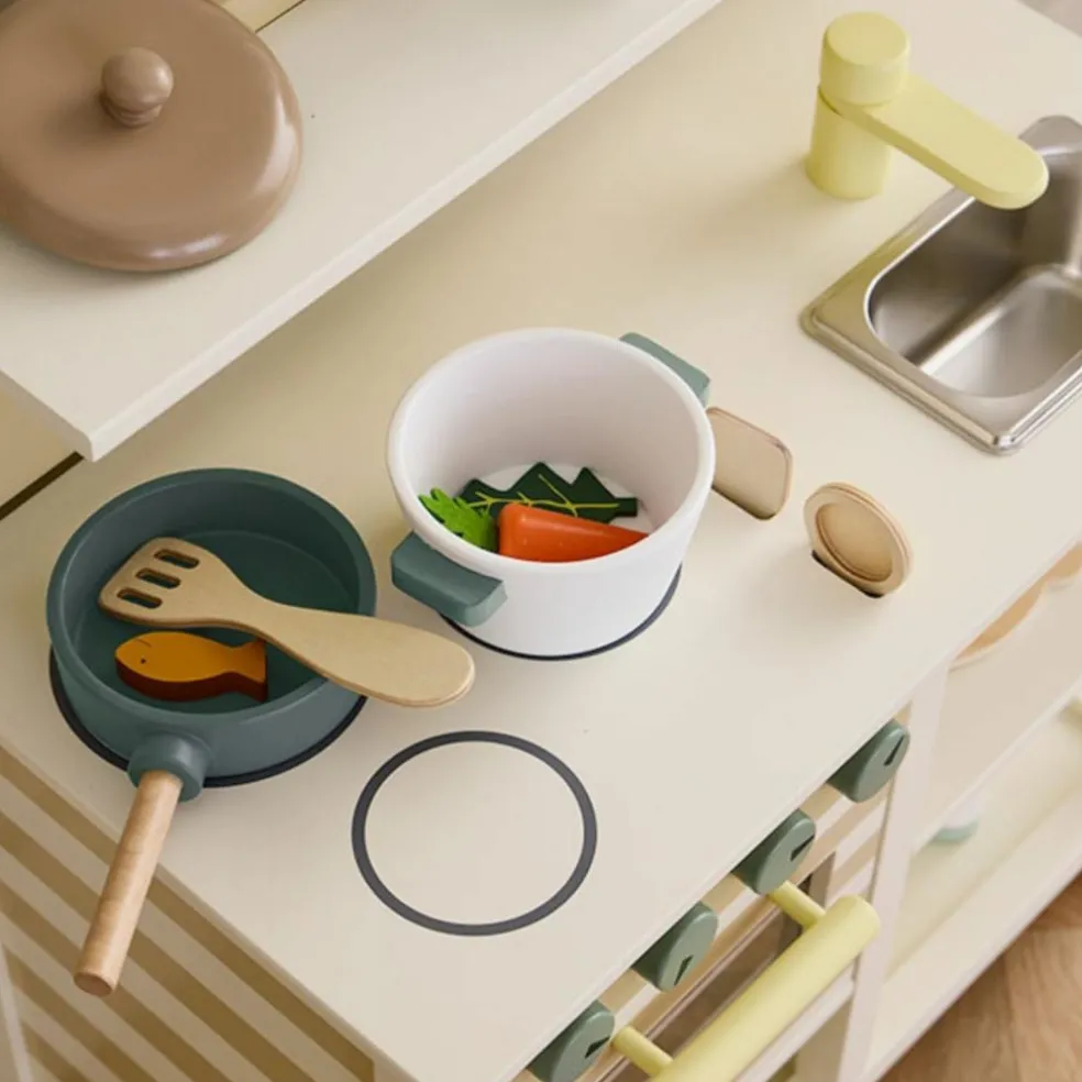 Cuisine en bois Kid's Hub