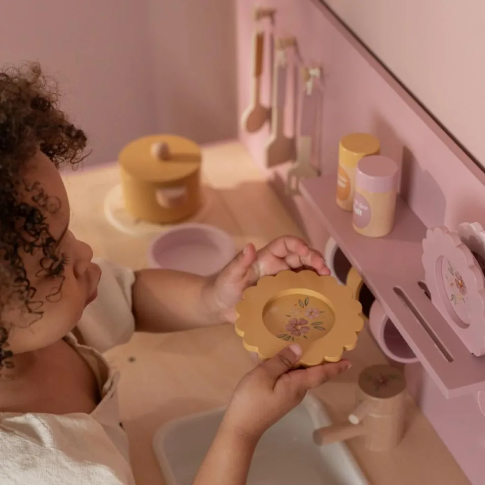 Cuisine en bois Rose