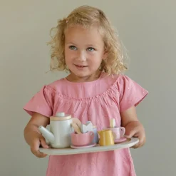 Dînette service à thé en bois