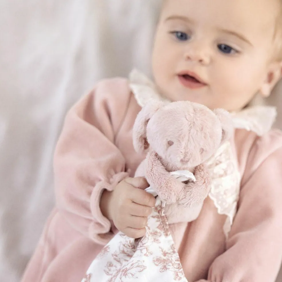 Doudou Augustin le lapin rose