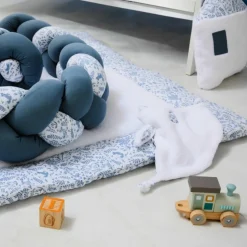 Doudou lapin petit cœur forêt et microfibre blanc