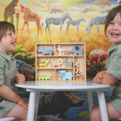 Etagère avec animaux safari