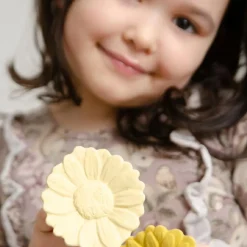 Hochet de dentition Marguerite Daisy jaune