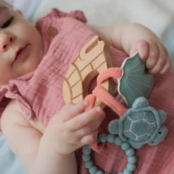 Hochet en bois Océan