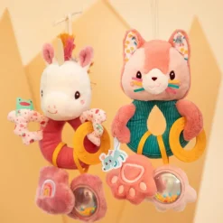 Jeu d'activités à suspendre Jeanne