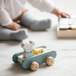 Jouet à tirer en bois Poppy