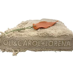 Livre bébé en coton Cool kids eat healthy x Oli & Carol (30 x 27 cm)