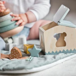 Maison d'activités en bois Poppy