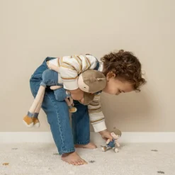 Poupée en peluche Jim (35 cm)