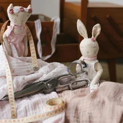 Poupée souple chat Rose (20 cm)