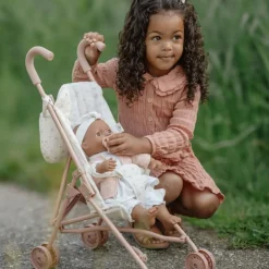 Poussette pour poupée en métal White Meadows