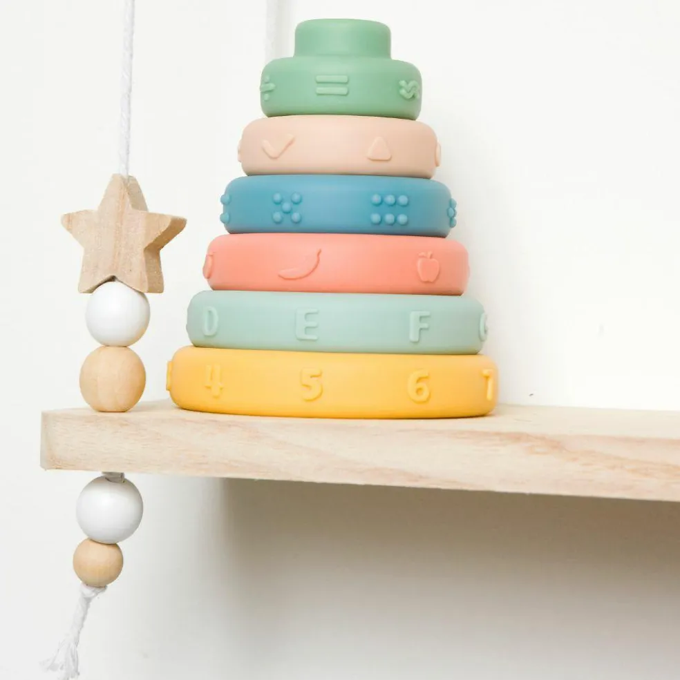 Pyramide anneaux à empiler