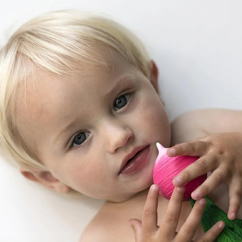 Ramona le radis en latex d'hévéa