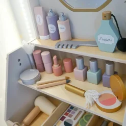 Salon de beauté en bois