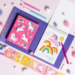Set de coloriage magie des licornes