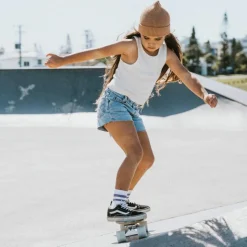 Skateboard bleu vert