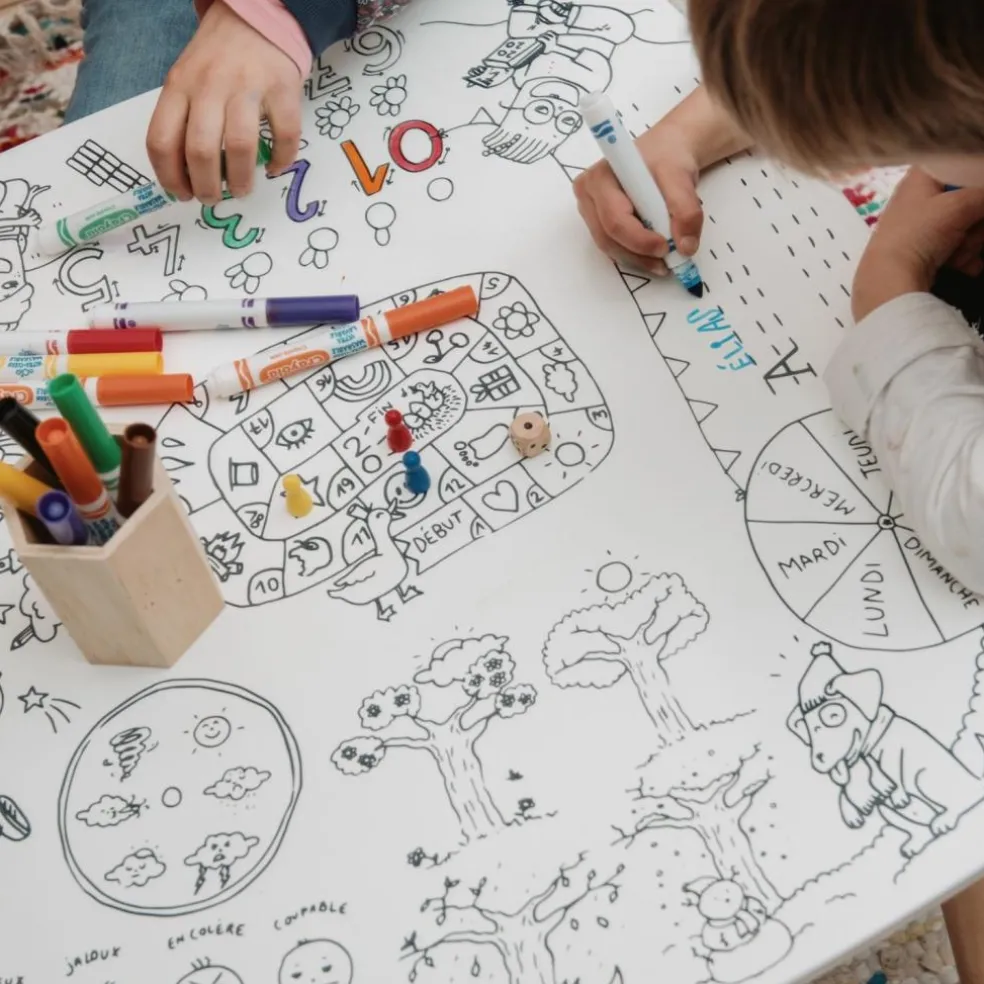 Table à colorier Coloritable modèle Artiste