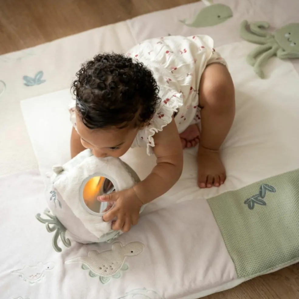 Tapis de jeu Animals Laurel Green-Warm Linen (75 x 95 cm)