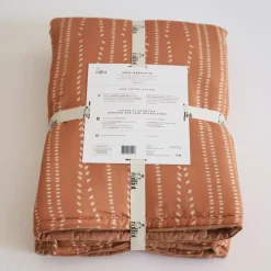 Tapis de jeu carré Nepo Terracotta (100 x 100 cm)