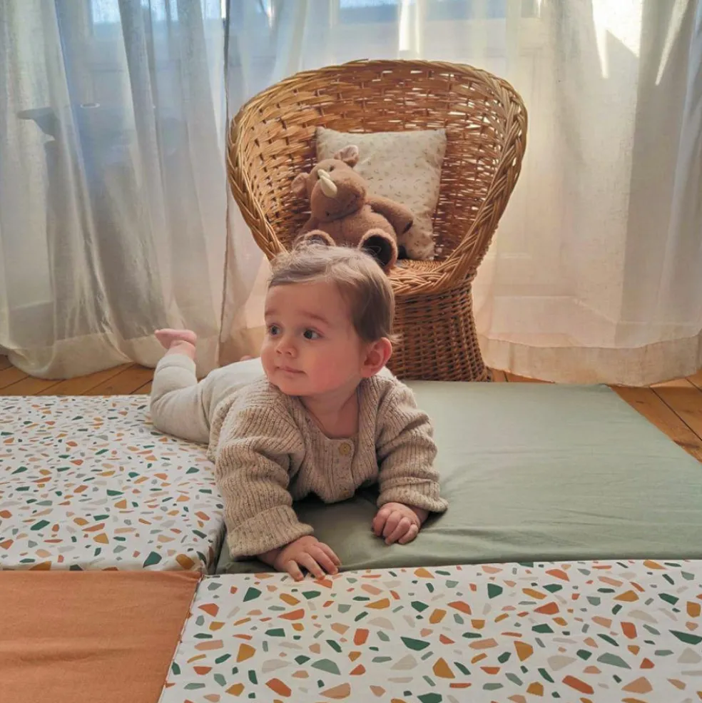 Tapis de jeu pliable Terrazzo (120 x 120 cm)