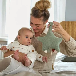 Étoile musicale Little Universe tricotée verte