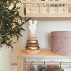 Tour à empiler Lapin