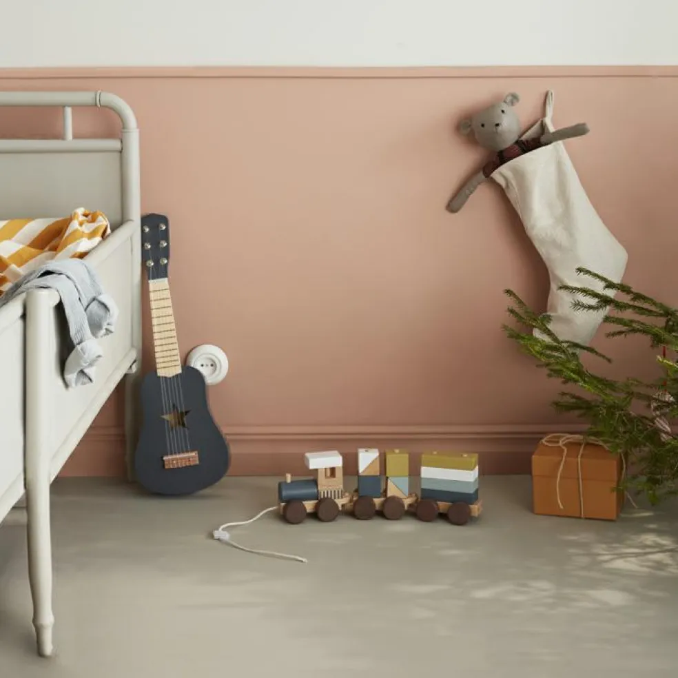 Train blocs de construction avec cubes naturel