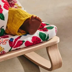 Transat pour poupée Levo Doll Hibiscus